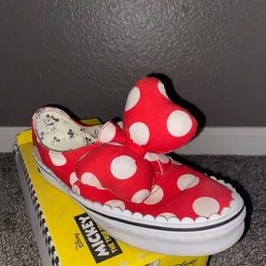 Disney X Vans collaboration - Minnie Mouse vans